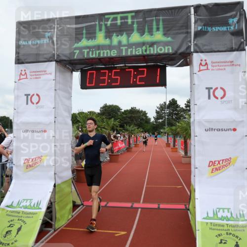 15.06.2025 - 7 Türme Triathlon Michael Strokosch http://msf.ph/oto/7970915 15.06.2025 13:57:21 Ziel 442, 734, 818, 1004, 1011 meine-sportfotos.de