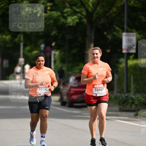 15.06.2025 - REWE Women's Run Dr. Thomas Lammeyer http://msf.ph/oto/7970945 15.06.2025 10:00:01 Laufen 10192, 10557 meine-sportfotos.de