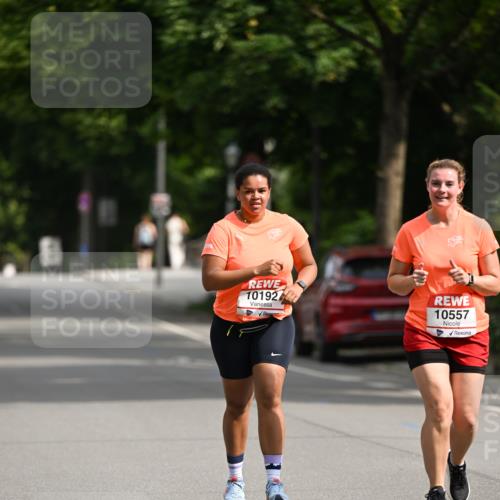 15.06.2025 - REWE Women's Run Dr. Thomas Lammeyer http://msf.ph/oto/7970953 15.06.2025 10:00:02 Laufen 10192, 10557 meine-sportfotos.de