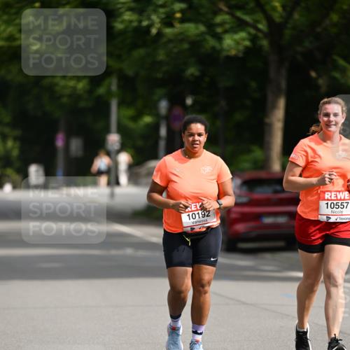 15.06.2025 - REWE Women's Run Dr. Thomas Lammeyer http://msf.ph/oto/7970961 15.06.2025 10:00:02 Laufen 10192, 10557 meine-sportfotos.de