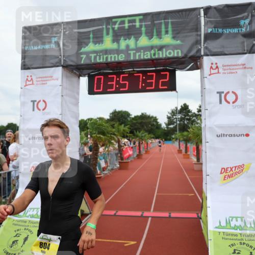 15.06.2025 - 7 Türme Triathlon Michael Strokosch http://msf.ph/oto/7971000 15.06.2025 13:57:31 Ziel 804, 1004, 1153 meine-sportfotos.de