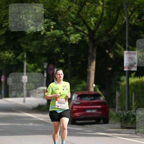 15.06.2025 - REWE Women's Run Dr. Thomas Lammeyer http://msf.ph/oto/7971012 15.06.2025 10:00:12 Laufen 10694 meine-sportfotos.de