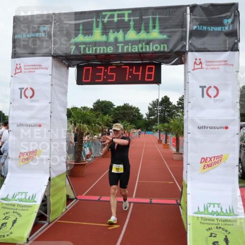 15.06.2025 - 7 Türme Triathlon Michael Strokosch http://msf.ph/oto/7971067 15.06.2025 13:57:48 Ziel 767 meine-sportfotos.de