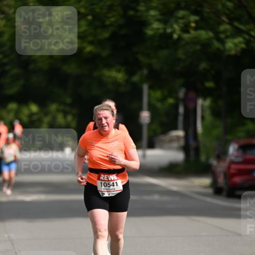 15.06.2025 - REWE Women's Run Dr. Thomas Lammeyer http://msf.ph/oto/7971102 15.06.2025 10:00:16 Laufen 10541 meine-sportfotos.de