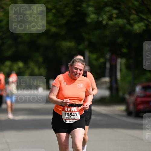 15.06.2025 - REWE Women's Run Dr. Thomas Lammeyer http://msf.ph/oto/7971160 15.06.2025 10:00:17 Laufen 10541, 1710 meine-sportfotos.de
