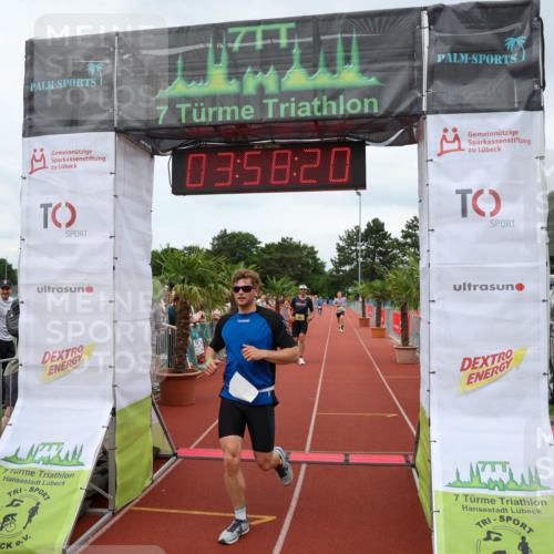 15.06.2025 - 7 Türme Triathlon Michael Strokosch http://msf.ph/oto/7971184 15.06.2025 13:58:20 Ziel 851, 973, 1045 meine-sportfotos.de