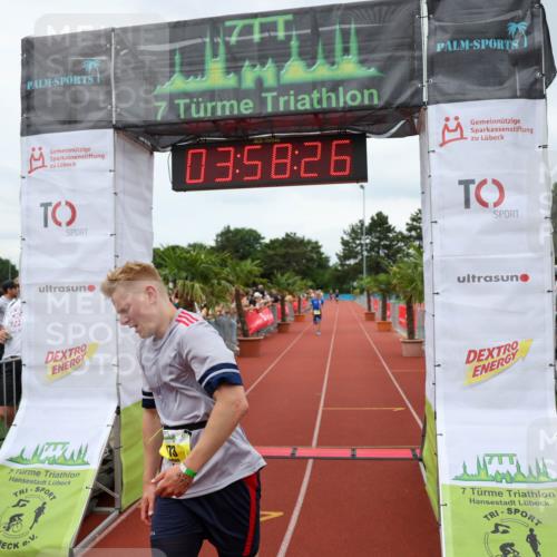 15.06.2025 - 7 Türme Triathlon Michael Strokosch http://msf.ph/oto/7971268 15.06.2025 13:58:26 Ziel 776, 851, 973, 1045 meine-sportfotos.de