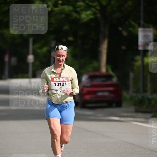 15.06.2025 - REWE Women's Run Dr. Thomas Lammeyer http://msf.ph/oto/7971295 15.06.2025 10:00:33 Laufen 10181, 1 meine-sportfotos.de