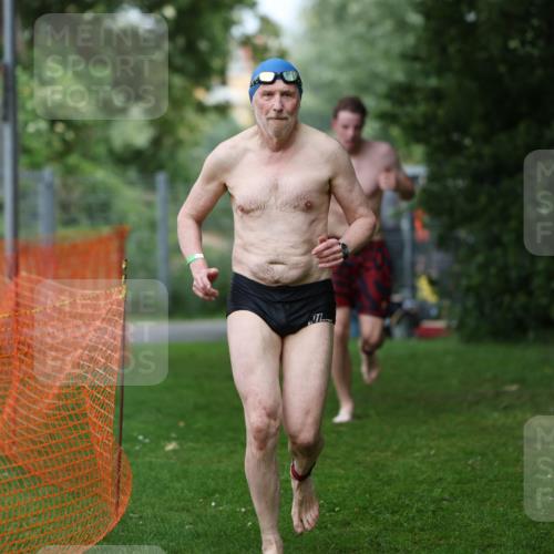 15.06.2025 - 7 Türme Triathlon Michael Strokosch http://msf.ph/oto/7971349 15.06.2025 12:59:44 Schwimmen 191, 892, 1008, 1082, 1088 meine-sportfotos.de