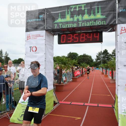 15.06.2025 - 7 Türme Triathlon Michael Strokosch http://msf.ph/oto/7971357 15.06.2025 13:58:44 Ziel 414, 763, 805 meine-sportfotos.de