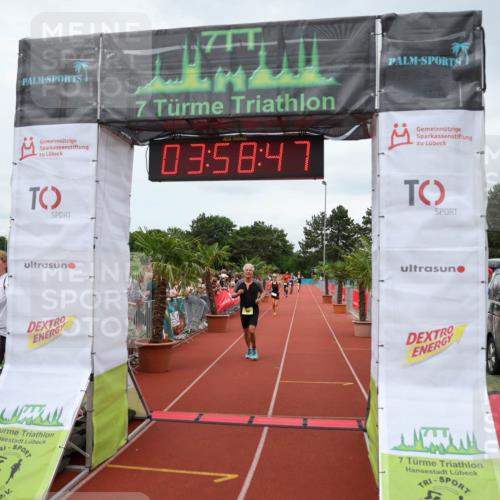 15.06.2025 - 7 Türme Triathlon Michael Strokosch http://msf.ph/oto/7971364 15.06.2025 13:58:47 Ziel 763, 805, 1111 meine-sportfotos.de