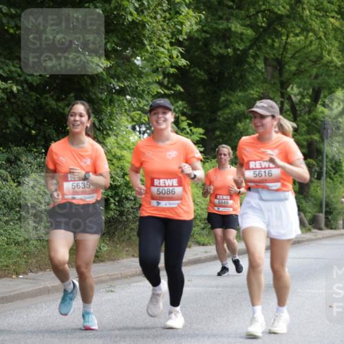 15.06.2025 - REWE Women's Run Jannik Wohlers http://msf.ph/oto/7971423 15.06.2025 10:06:29 Laufen 5635, 5086, 5549, 5616, 5013, 5299, 5115 meine-sportfotos.de