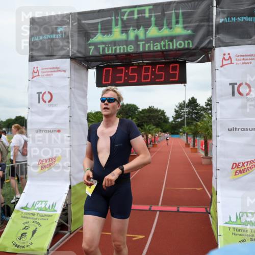15.06.2025 - 7 Türme Triathlon Michael Strokosch http://msf.ph/oto/7971480 15.06.2025 13:58:58 Ziel 191, 738, 1103, 1111, 1198 meine-sportfotos.de