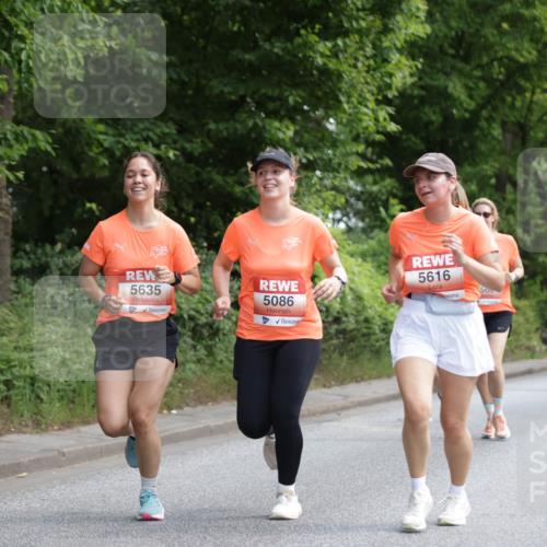 15.06.2025 - REWE Women's Run Jannik Wohlers http://msf.ph/oto/7971489 15.06.2025 10:06:30 Laufen 5635, 5086, 5616, 1560, 5209 meine-sportfotos.de