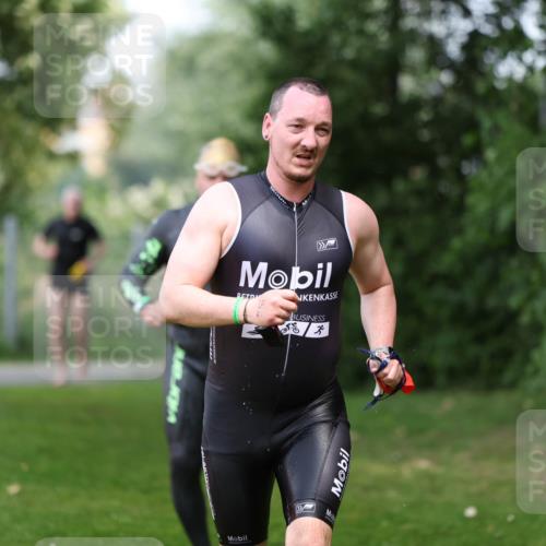 15.06.2025 - 7 Türme Triathlon Michael Strokosch http://msf.ph/oto/7971493 15.06.2025 13:00:24 Schwimmen 193, 705, 1092 meine-sportfotos.de
