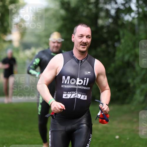 15.06.2025 - 7 Türme Triathlon Michael Strokosch http://msf.ph/oto/7971498 15.06.2025 13:00:24 Schwimmen 193, 705, 1092 meine-sportfotos.de