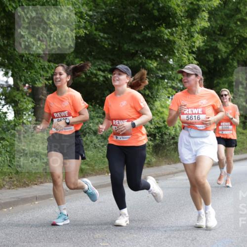 15.06.2025 - REWE Women's Run Jannik Wohlers http://msf.ph/oto/7971517 15.06.2025 10:06:30 Laufen 5625, 5616, 5566, 299 meine-sportfotos.de