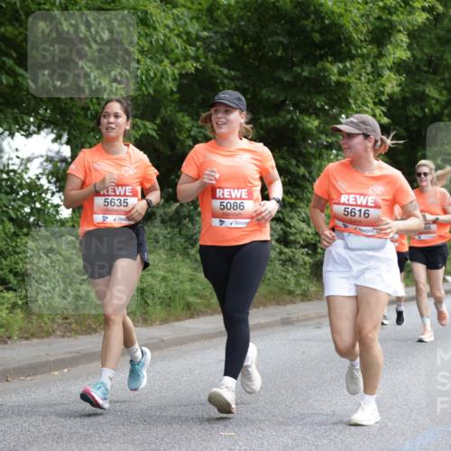 15.06.2025 - REWE Women's Run Jannik Wohlers http://msf.ph/oto/7971538 15.06.2025 10:06:31 Laufen 5635, 5086, 5616, 66, 5999 meine-sportfotos.de