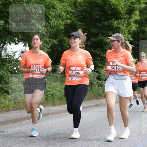 15.06.2025 - REWE Women's Run Jannik Wohlers http://msf.ph/oto/7971544 15.06.2025 10:06:31 Laufen 635, 5086, 5616, 5566, 549 meine-sportfotos.de