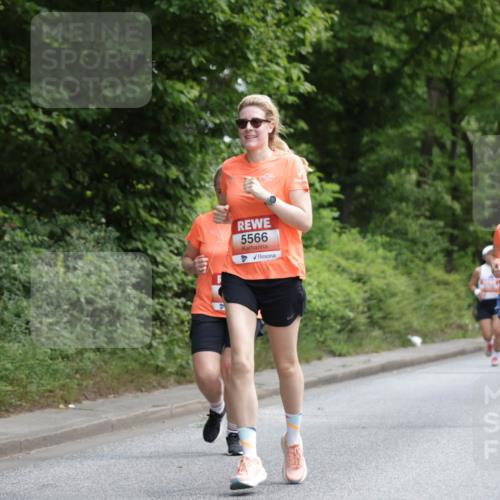 15.06.2025 - REWE Women's Run Jannik Wohlers http://msf.ph/oto/7971559 15.06.2025 10:06:32 Laufen 5566, 5299 meine-sportfotos.de