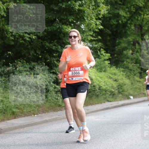 15.06.2025 - REWE Women's Run Jannik Wohlers http://msf.ph/oto/7971586 15.06.2025 10:06:32 Laufen 5566, 5299 meine-sportfotos.de