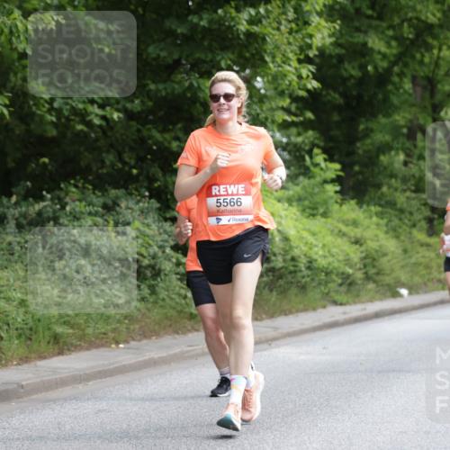 15.06.2025 - REWE Women's Run Jannik Wohlers http://msf.ph/oto/7971596 15.06.2025 10:06:32 Laufen 5566, 5299 meine-sportfotos.de