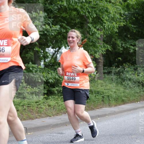 15.06.2025 - REWE Women's Run Jannik Wohlers http://msf.ph/oto/7971645 15.06.2025 10:06:35 Laufen 5566, 5549, 52 meine-sportfotos.de