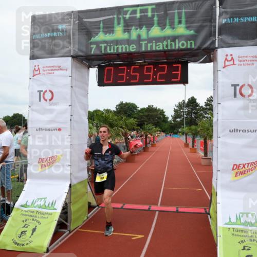 15.06.2025 - 7 Türme Triathlon Michael Strokosch http://msf.ph/oto/7971655 15.06.2025 13:59:23 Ziel 708, 1019, 1167 meine-sportfotos.de