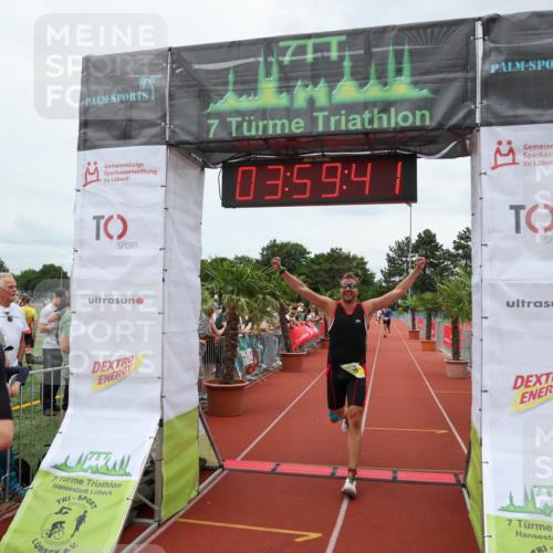 15.06.2025 - 7 Türme Triathlon Michael Strokosch http://msf.ph/oto/7971698 15.06.2025 13:59:41 Ziel 792, 952, 1075 meine-sportfotos.de