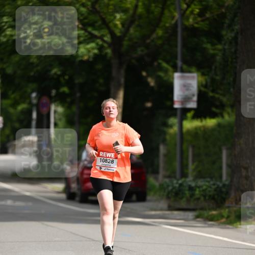 15.06.2025 - REWE Women's Run Dr. Thomas Lammeyer http://msf.ph/oto/7971748 15.06.2025 10:00:58 Laufen 10828 meine-sportfotos.de
