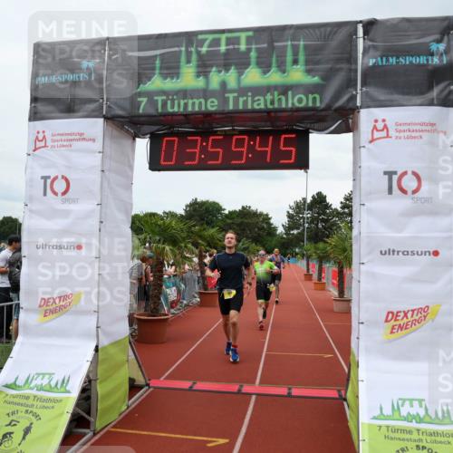 15.06.2025 - 7 Türme Triathlon Michael Strokosch http://msf.ph/oto/7971754 15.06.2025 13:59:45 Ziel 611, 792, 812, 952, 1075, 1193 meine-sportfotos.de