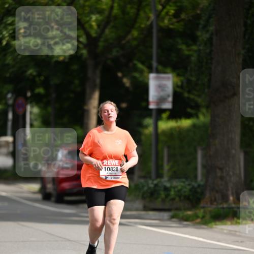 15.06.2025 - REWE Women's Run Dr. Thomas Lammeyer http://msf.ph/oto/7971771 15.06.2025 10:00:58 Laufen 10828 meine-sportfotos.de