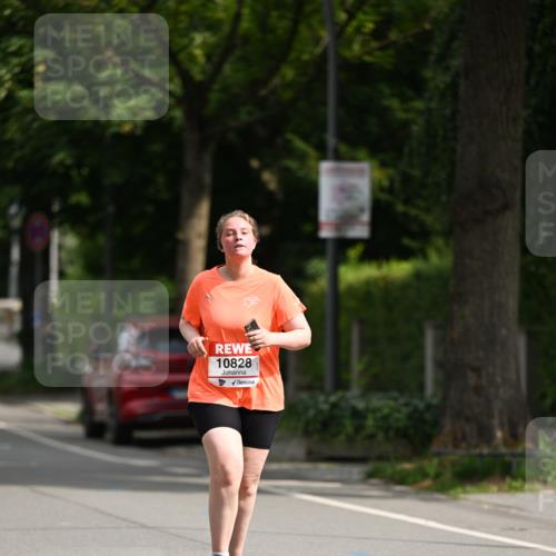 15.06.2025 - REWE Women's Run Dr. Thomas Lammeyer http://msf.ph/oto/7971776 15.06.2025 10:00:59 Laufen 10828 meine-sportfotos.de