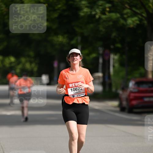 15.06.2025 - REWE Women's Run Dr. Thomas Lammeyer http://msf.ph/oto/7971811 15.06.2025 10:01:00 Laufen 10622 meine-sportfotos.de