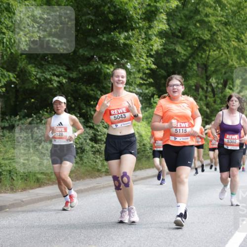15.06.2025 - REWE Women's Run Jannik Wohlers http://msf.ph/oto/7971841 15.06.2025 10:06:39 Laufen 5128, 5043, 50, 5115, 5302 meine-sportfotos.de