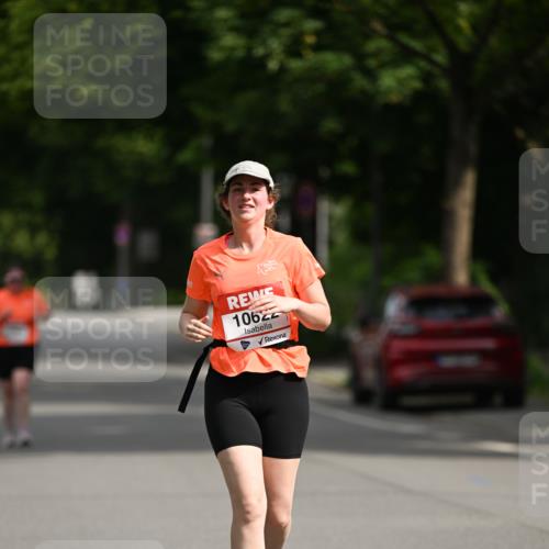 15.06.2025 - REWE Women's Run Dr. Thomas Lammeyer http://msf.ph/oto/7971843 15.06.2025 10:01:01 Laufen 10622 meine-sportfotos.de