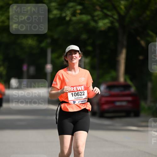15.06.2025 - REWE Women's Run Dr. Thomas Lammeyer http://msf.ph/oto/7971860 15.06.2025 10:01:01 Laufen 10622 meine-sportfotos.de