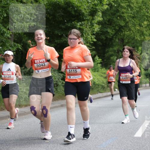 15.06.2025 - REWE Women's Run Jannik Wohlers http://msf.ph/oto/7971912 15.06.2025 10:06:40 Laufen 5128, 5043, 5115, 5302 meine-sportfotos.de