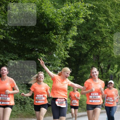 15.06.2025 - REWE Women's Run Jannik Wohlers http://msf.ph/oto/7972003 15.06.2025 10:06:45 Laufen 5151, 5205, 5360, 5295, 1701, 5361, 5071 meine-sportfotos.de