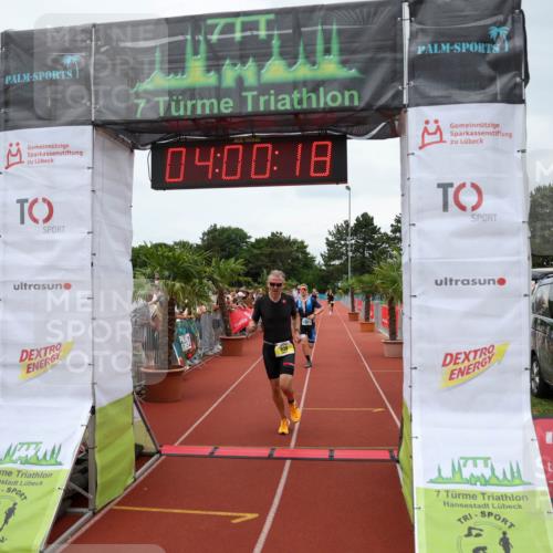 15.06.2025 - 7 Türme Triathlon Michael Strokosch http://msf.ph/oto/7972008 15.06.2025 14:00:17 Ziel 496, 551, 938 meine-sportfotos.de