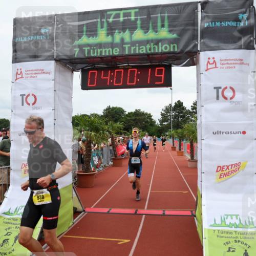 15.06.2025 - 7 Türme Triathlon Michael Strokosch http://msf.ph/oto/7972027 15.06.2025 14:00:18 Ziel 496, 551, 938 meine-sportfotos.de