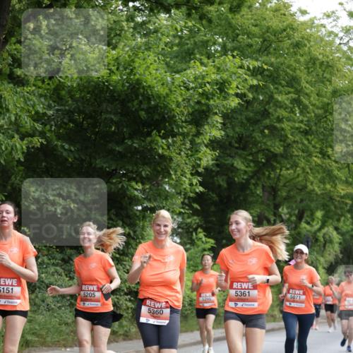 15.06.2025 - REWE Women's Run Jannik Wohlers http://msf.ph/oto/7972034 15.06.2025 10:06:46 Laufen 5295, 5361, 5151, 5205, 5360, 5071 meine-sportfotos.de