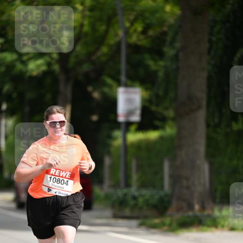 15.06.2025 - REWE Women's Run Dr. Thomas Lammeyer http://msf.ph/oto/7972046 15.06.2025 10:01:12 Laufen 10804 meine-sportfotos.de