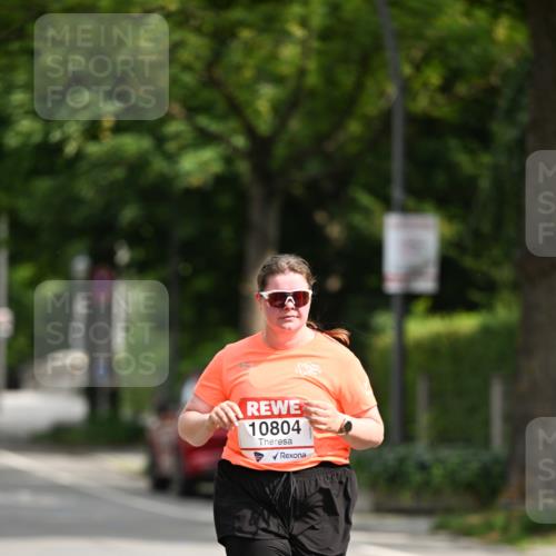 15.06.2025 - REWE Women's Run Dr. Thomas Lammeyer http://msf.ph/oto/7972069 15.06.2025 10:01:13 Laufen 10804 meine-sportfotos.de