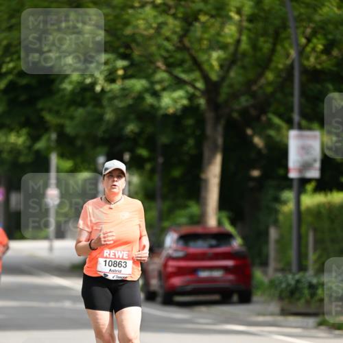 15.06.2025 - REWE Women's Run Dr. Thomas Lammeyer http://msf.ph/oto/7972101 15.06.2025 10:01:23 Laufen 10863 meine-sportfotos.de