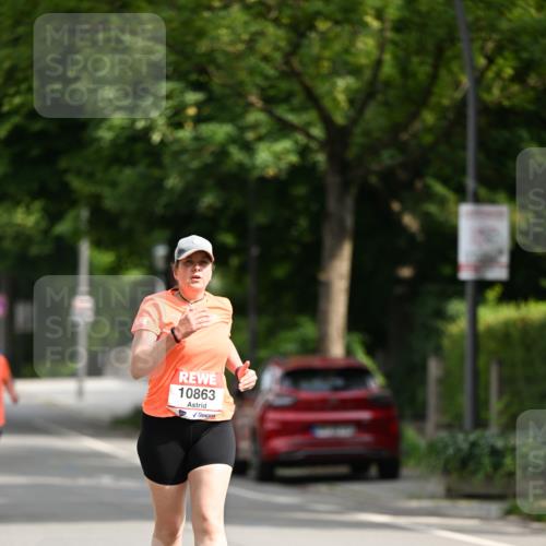 15.06.2025 - REWE Women's Run Dr. Thomas Lammeyer http://msf.ph/oto/7972105 15.06.2025 10:01:23 Laufen 10863 meine-sportfotos.de