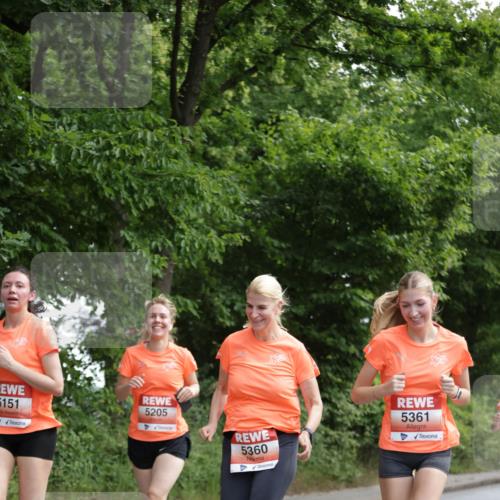 15.06.2025 - REWE Women's Run Jannik Wohlers http://msf.ph/oto/7972106 15.06.2025 10:06:47 Laufen 5151, 5205, 5360, 5361 meine-sportfotos.de