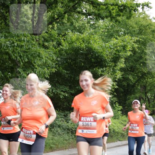 15.06.2025 - REWE Women's Run Jannik Wohlers http://msf.ph/oto/7972113 15.06.2025 10:06:47 Laufen 520, 5360, 5361, 5637, 5071 meine-sportfotos.de
