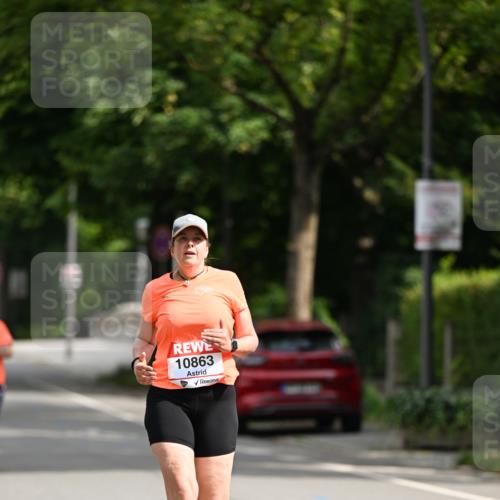 15.06.2025 - REWE Women's Run Dr. Thomas Lammeyer http://msf.ph/oto/7972123 15.06.2025 10:01:24 Laufen 10863 meine-sportfotos.de