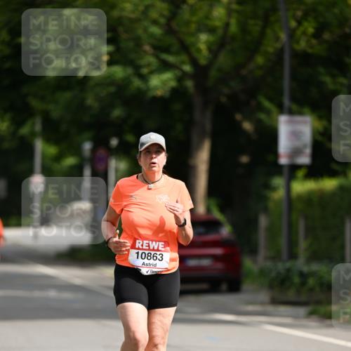 15.06.2025 - REWE Women's Run Dr. Thomas Lammeyer http://msf.ph/oto/7972138 15.06.2025 10:01:24 Laufen 10863 meine-sportfotos.de